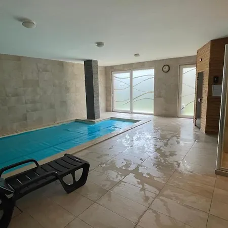 Republic5 Apartamento *