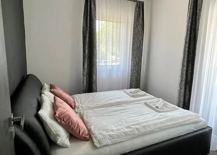 Republic5 Apartment Siófok