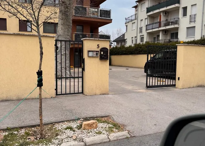 Republic5 Apartment Siófok